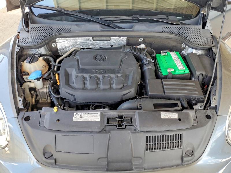 Продажа на аукционе авто 2018 Volkswagen Beetle, vin: 3VW5DAATXJM502227, номер лота: 64044616