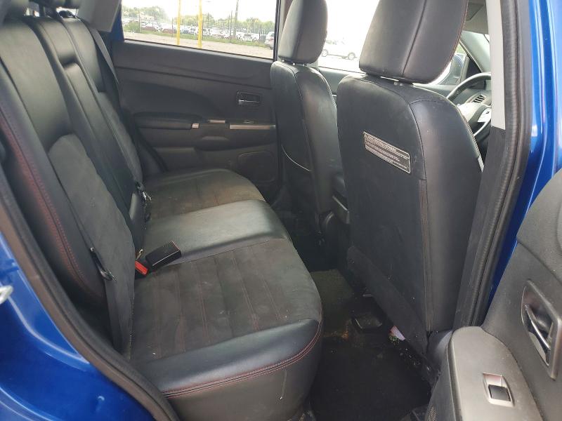 65694216 :رقم المزاد ، JA4AR3AW2JZ033331 vin ، 2018 Mitsubishi Outlander Sport مزاد بيع