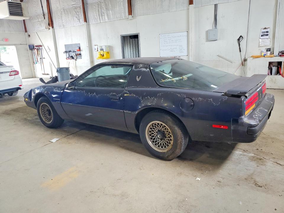 Продажа на аукционе авто 1988 Pontiac Firebird, vin: 1G2FS21E1JL239703, номер лота: 63780816