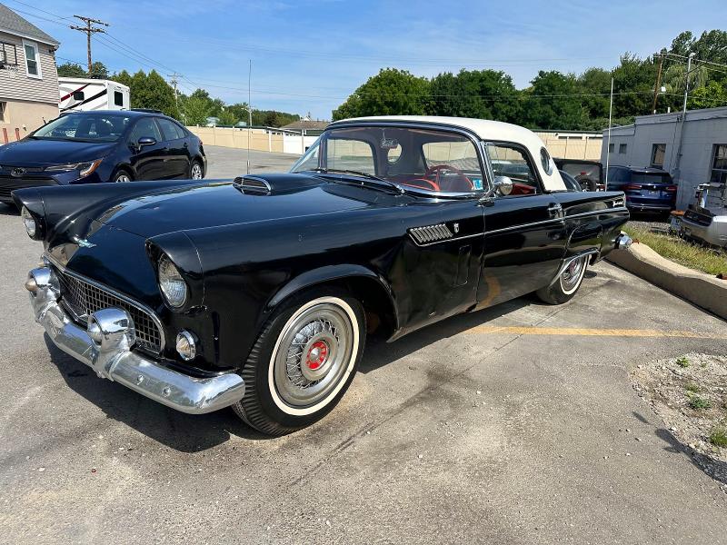 Продажа на аукционе авто 1956 Ford Thunderbird, vin: P6FH184094, номер лота: 62742106