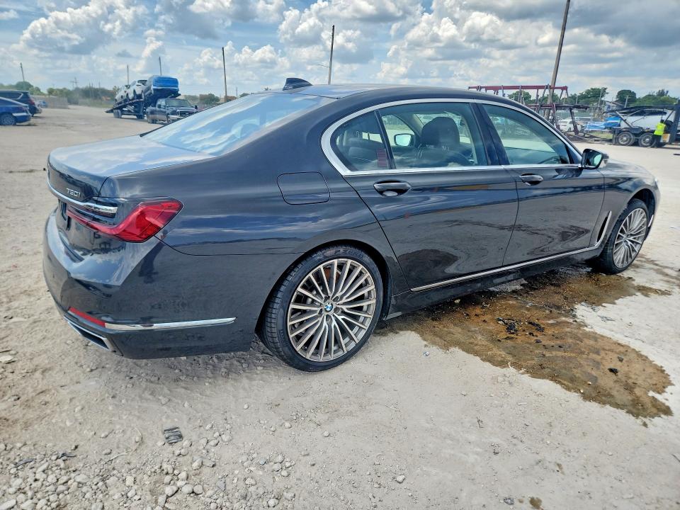 Продажа на аукционе авто 2022 Bmw 750, vin: WBA7U2C02NCJ91319, номер лота: 65886336