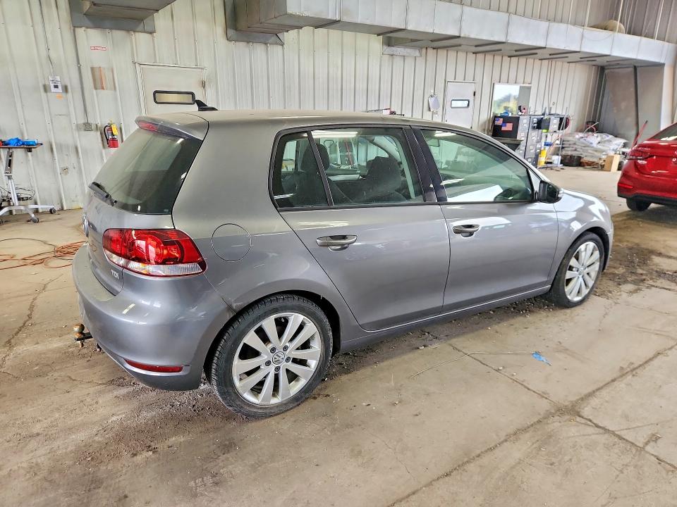64249616 :رقم المزاد ، WVWDM7AJ1DW019777 vin ، 2013 Volkswagen Golf مزاد بيع