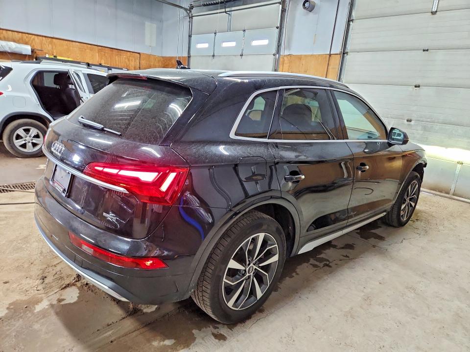 2021 Audi Q5 მანქანა იყიდება აუქციონზე, vin: WA1AAAFY9M2010664, აუქციონის ნომერი: 64613896