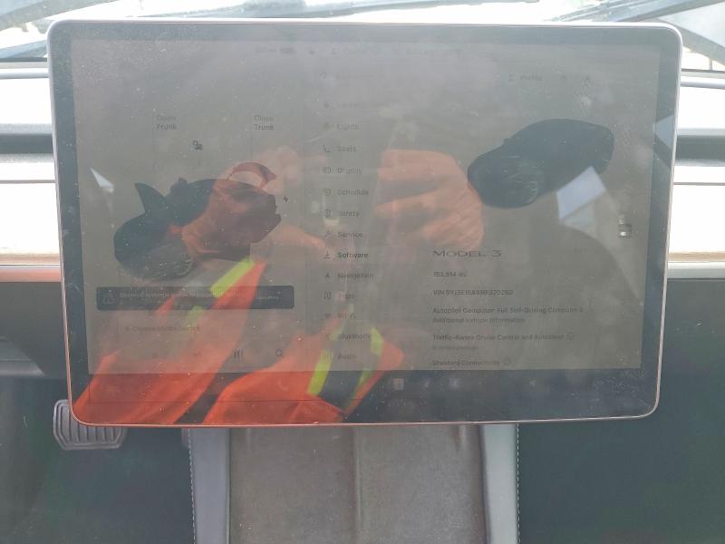 2022 Tesla Model 3 მანქანა იყიდება აუქციონზე, vin: 5YJ3E1EA9NF370250, აუქციონის ნომერი: 63953036