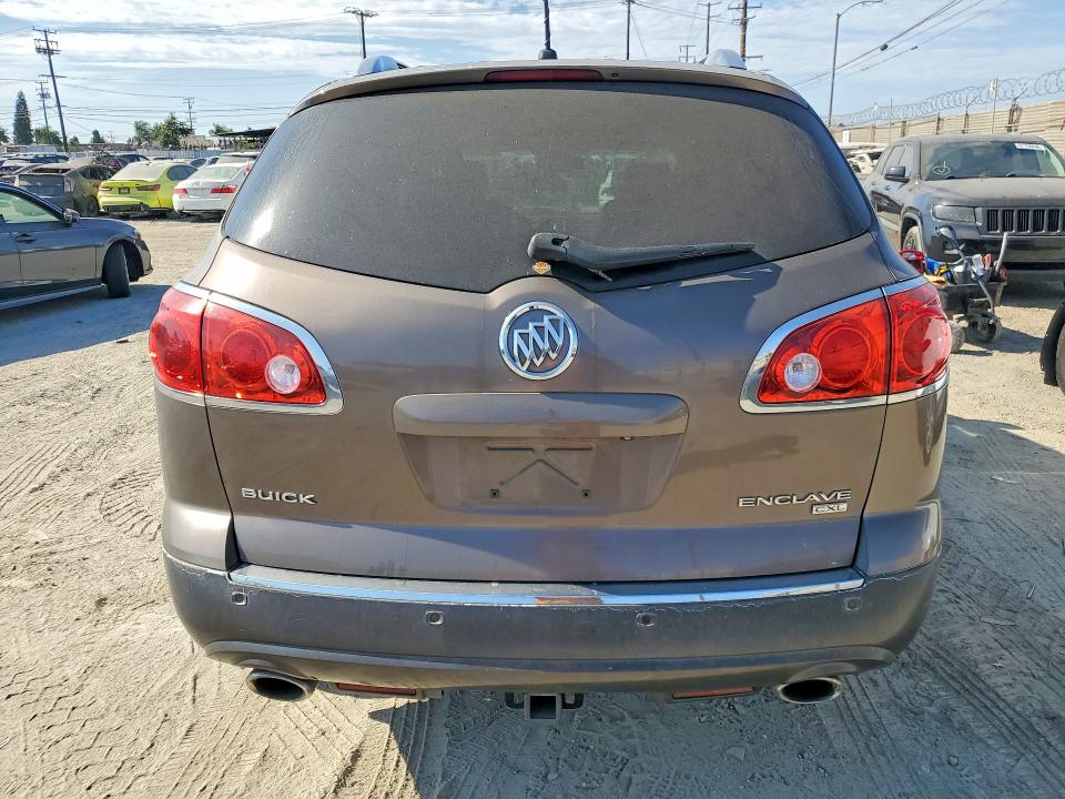 2008 Buick Enclave მანქანა იყიდება აუქციონზე, vin: 5GAEV23718J164876, აუქციონის ნომერი: 64490796