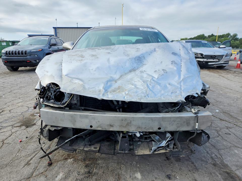 66101406 :رقم المزاد ، 2G4WD582161256903 vin ، 2006 Buick Lacrosse مزاد بيع