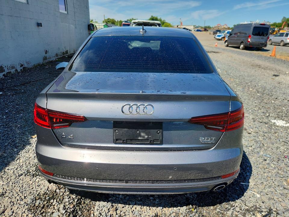 63597886 :رقم المزاد ، WAUENAF41JA066296 vin ، 2018 Audi A4 مزاد بيع