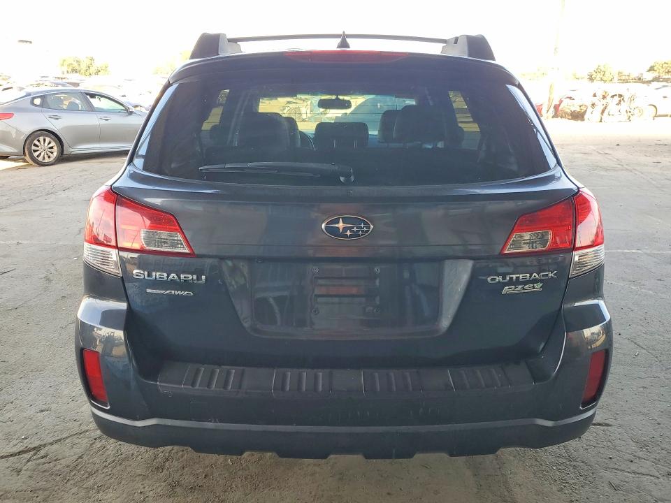 2013 Subaru Outback მანქანა იყიდება აუქციონზე, vin: 4S4BRBKC0D3232650, აუქციონის ნომერი: 65397376