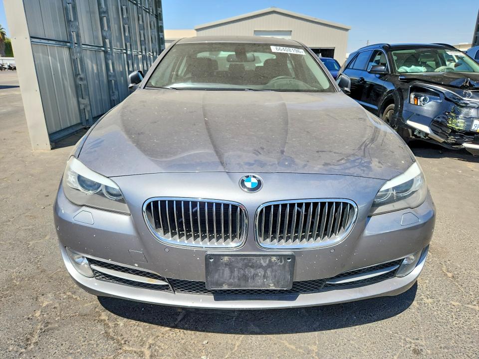 66408196 :رقم المزاد ، WBAXG5C50CDX03011 vin ، 2012 Bmw 528 مزاد بيع