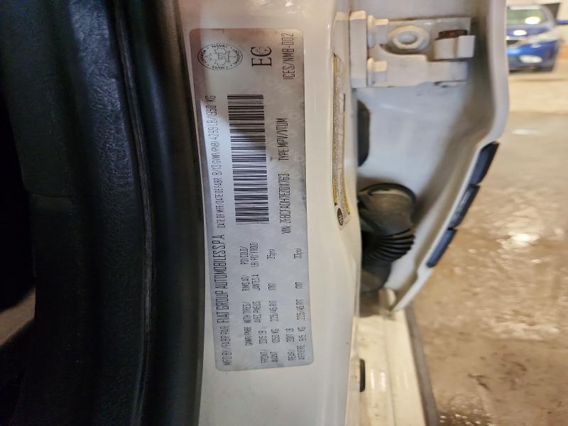 Продаж на аукціоні авто 2014 Fiat 500l, vin: ZFBCFADH7EZ011763, номер лоту: 64321746