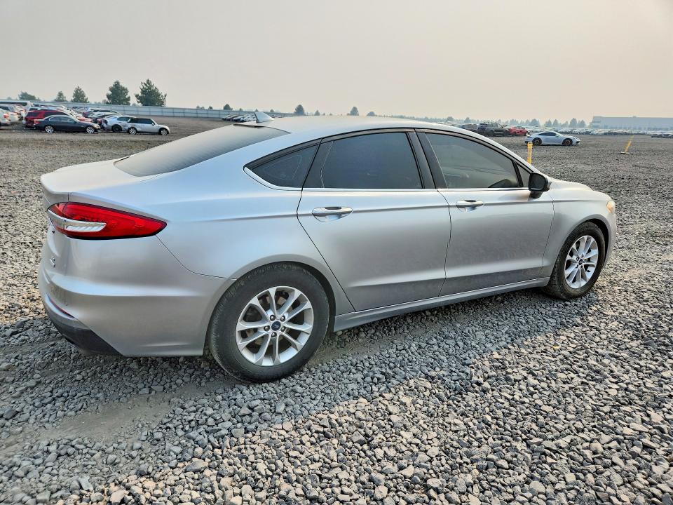 Продажа на аукционе авто 2020 Ford Fusion, vin: 3FA6P0HD8LR178116, номер лота: 63623836