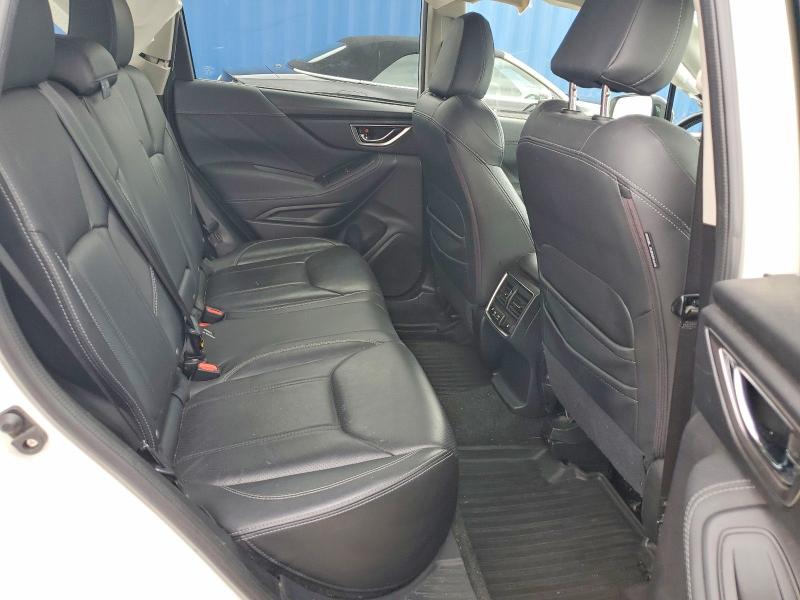 64246696 :رقم المزاد ، JF2SKAWC1KH472076 vin ، 2019 Subaru Forester مزاد بيع