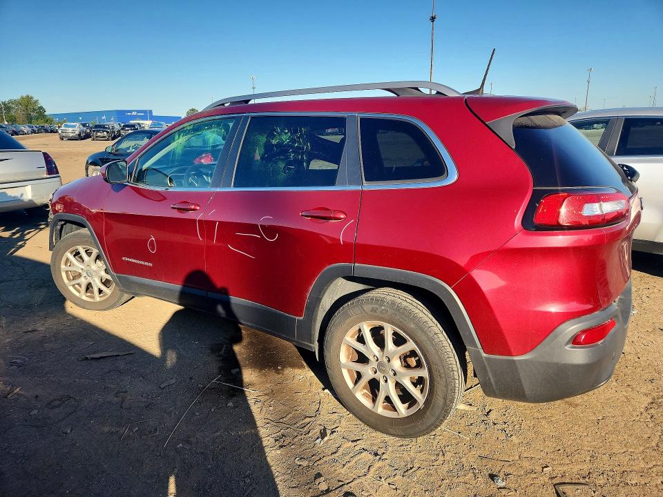 66930746 :رقم المزاد ، 1C4PJLCB8GW273933 vin ، 2016 Jeep Cherokee مزاد بيع