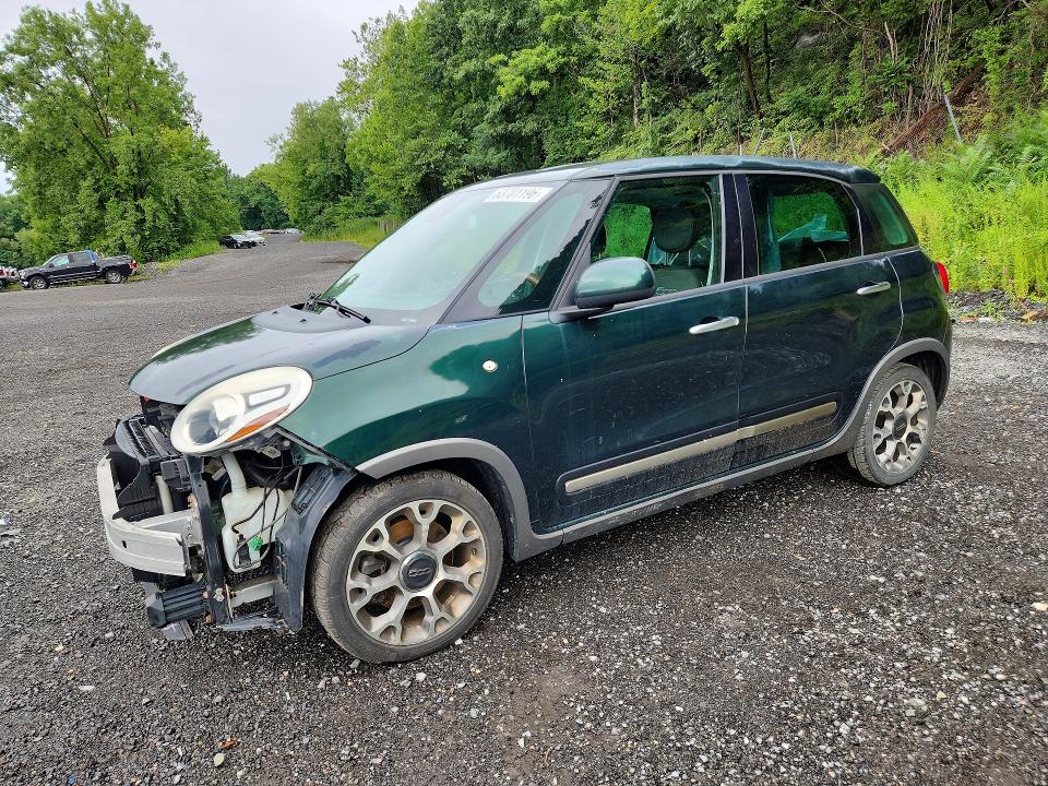 Продажа на аукционе авто 2014 Fiat 500l, vin: ZFBCFADH2EZ007331, номер лота: 63701196