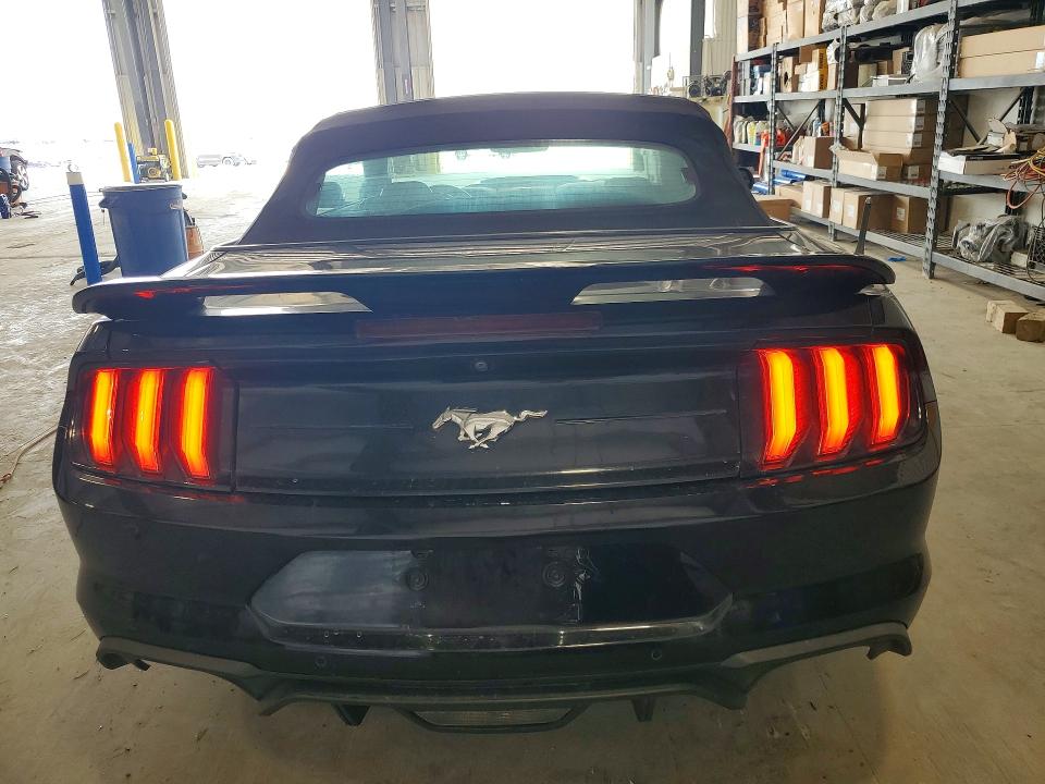 Продаж на аукціоні авто 2018 Ford Mustang, vin: 1FATP8UH8J5133400, номер лоту: 63698606