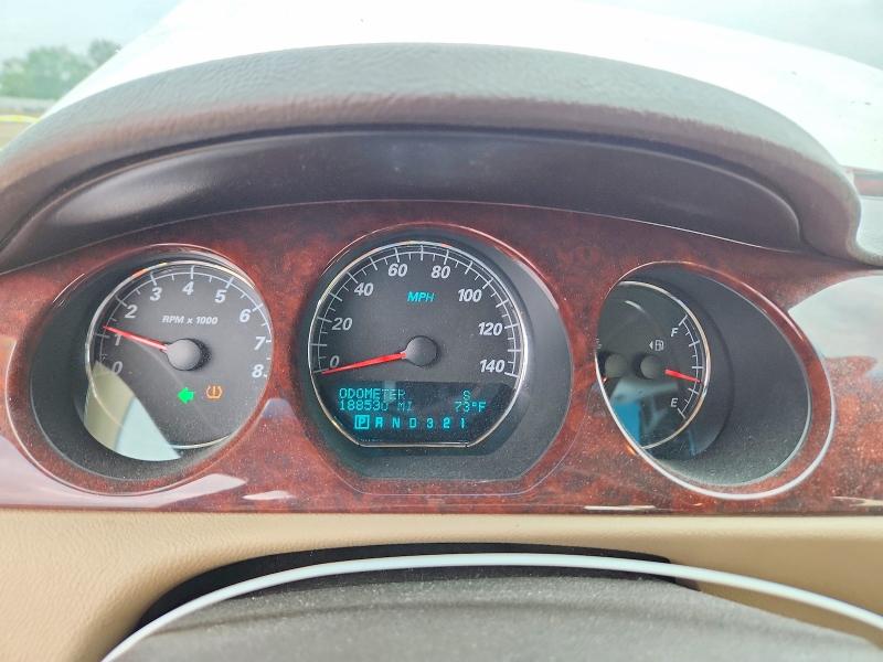 63753876 :رقم المزاد ، 1G4HD57228U155984 vin ، 2008 Buick Lucerne مزاد بيع