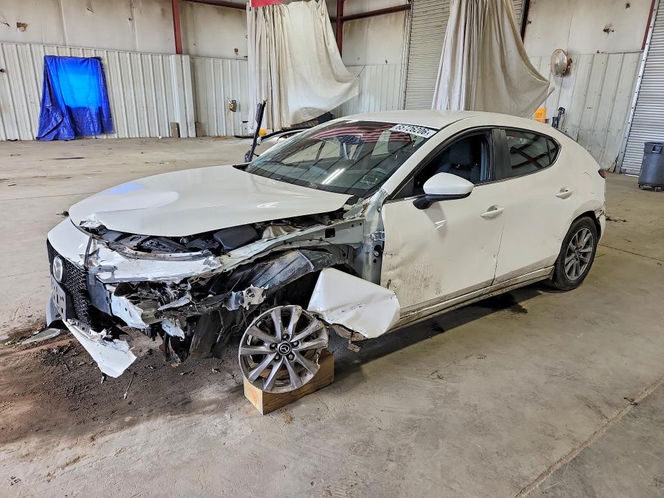 Продаж на аукціоні авто 2022 Mazda 3, vin: JM1BPAJL1N1519000, номер лоту: 65726206