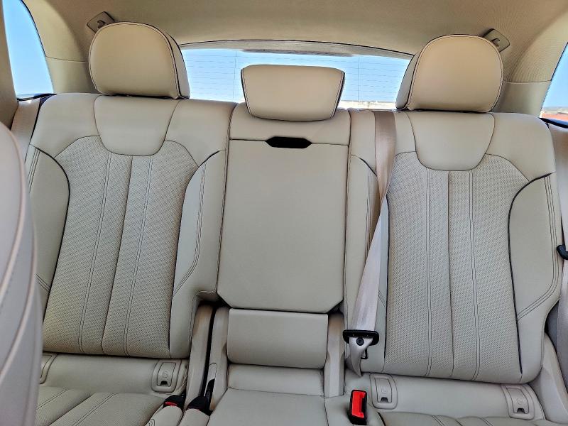 63925846 :رقم المزاد ، WA1EAAFYXP2151992 vin ، 2023 Audi Q5 مزاد بيع