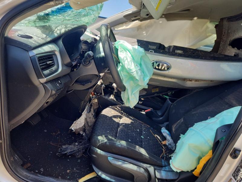 63756076 :رقم المزاد ، 3KPA24AD7LE278817 vin ، 2020 Kia Rio مزاد بيع