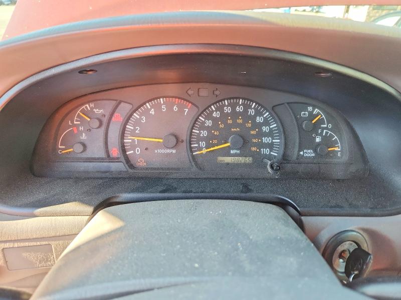 Продаж на аукціоні авто 2004 Toyota Tundra, vin: 5TBBN44174S434402, номер лоту: 63865206