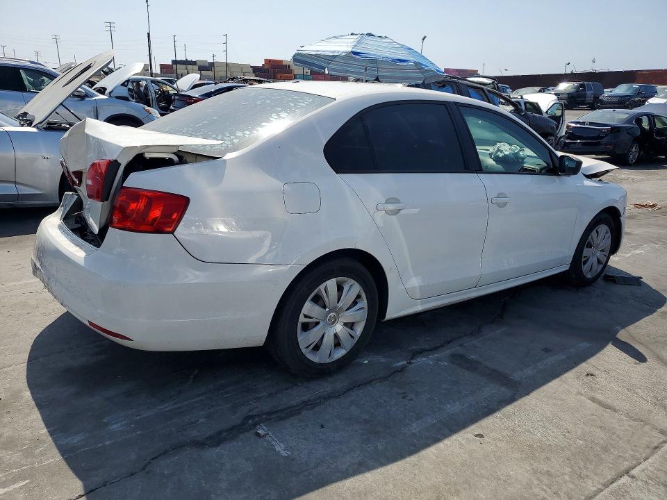 63906856 :رقم المزاد ، 3VW2K7AJ6CM353649 vin ، 2012 Volkswagen Jetta مزاد بيع