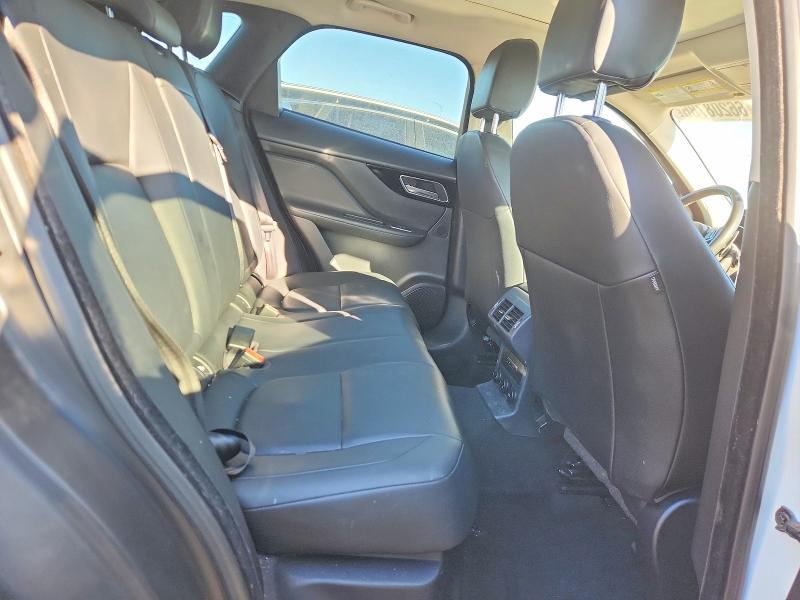 66208786 :رقم المزاد ، SADCJ2FX6JA264642 vin ، 2018 Jaguar F-pace مزاد بيع