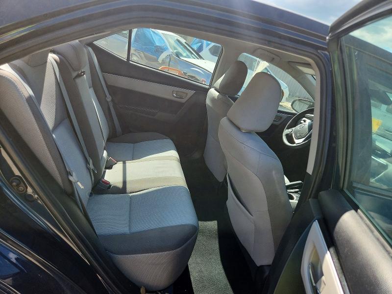 Продаж на аукціоні авто 2018 Toyota Corolla, vin: 5YFBURHE3JP813812, номер лоту: 63880036