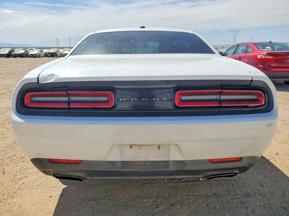 Продаж на аукціоні авто 2016 Dodge Challenger, vin: 2C3CDZAGXGH107813, номер лоту: 64755636