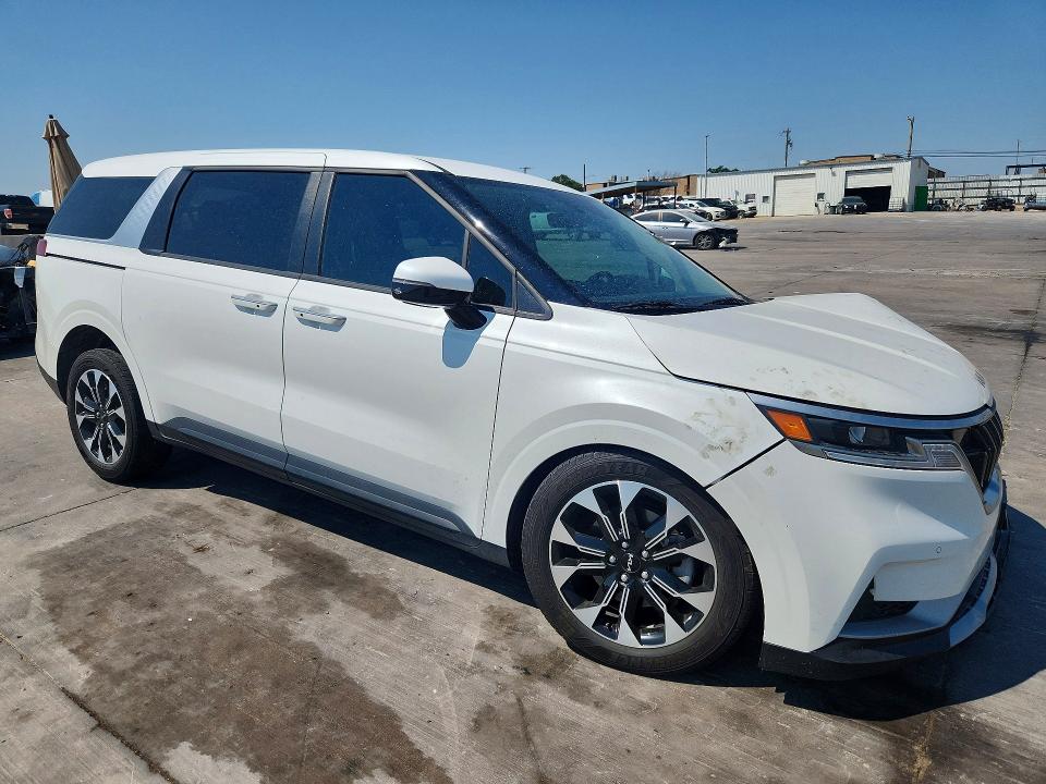 66691706 :رقم المزاد ، KNDNC5H31R6449660 vin ، 2024 Kia Carnival مزاد بيع