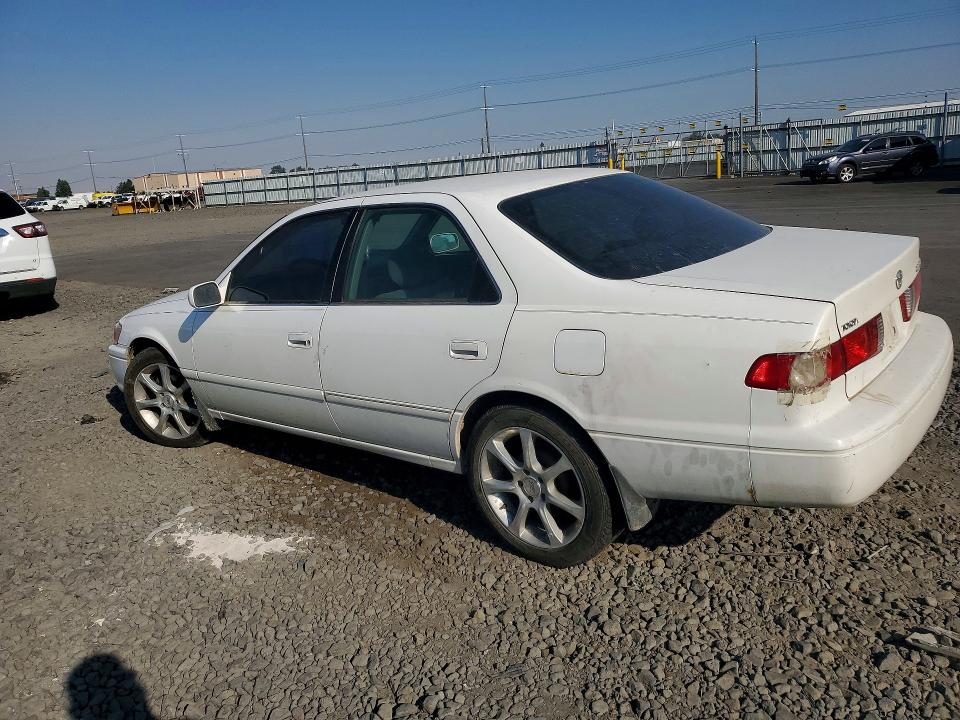 Продажа на аукционе авто 2000 Toyota Camry, vin: JT2BG22K8Y0461353, номер лота: 66312266