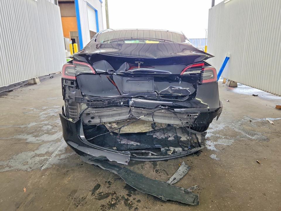 Продажа на аукционе авто 2022 Tesla Model 3, vin: 5YJ3E1EB2NF286960, номер лота: 64410746