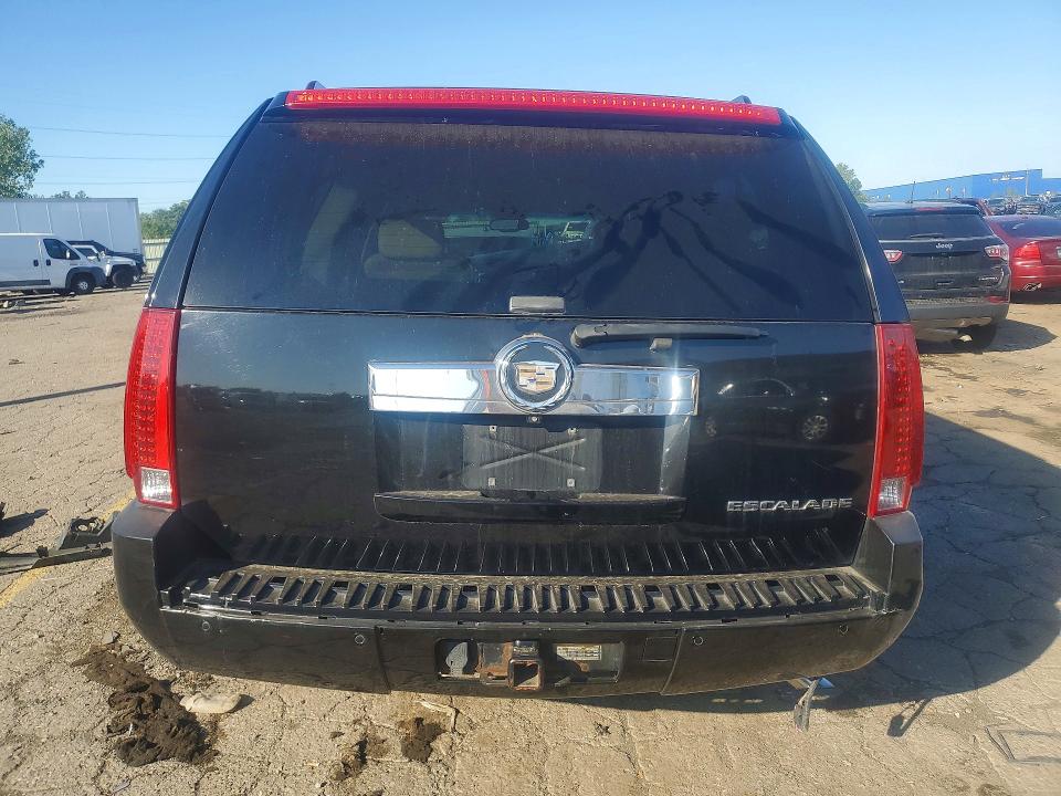Продажа на аукционе авто 2008 Cadillac Escalade, vin: 1GYFK66868R252714, номер лота: 66908696