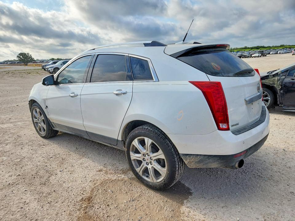 64281496 :رقم المزاد ، 3GYFNDE33DS655753 vin ، 2013 Cadillac Srx مزاد بيع