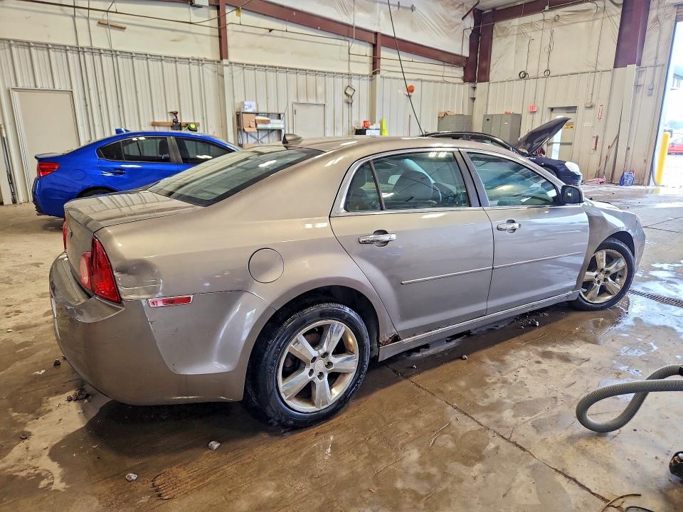 64753696 :رقم المزاد ، 1G1ZD5E07CF314319 vin ، 2012 Chevrolet Malibu مزاد بيع