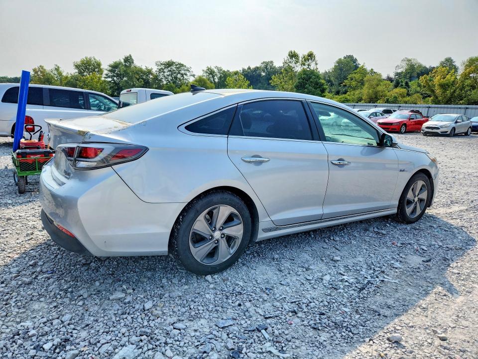 Продажа на аукционе авто 2017 Hyundai Sonata Hybrid, vin: KMHE34L34HA071410, номер лота: 63300896