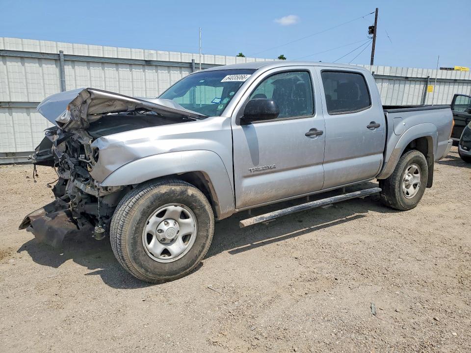 64035066 :رقم المزاد ، 5TFJU4GN6FX070300 vin ، 2015 Toyota Tacoma مزاد بيع