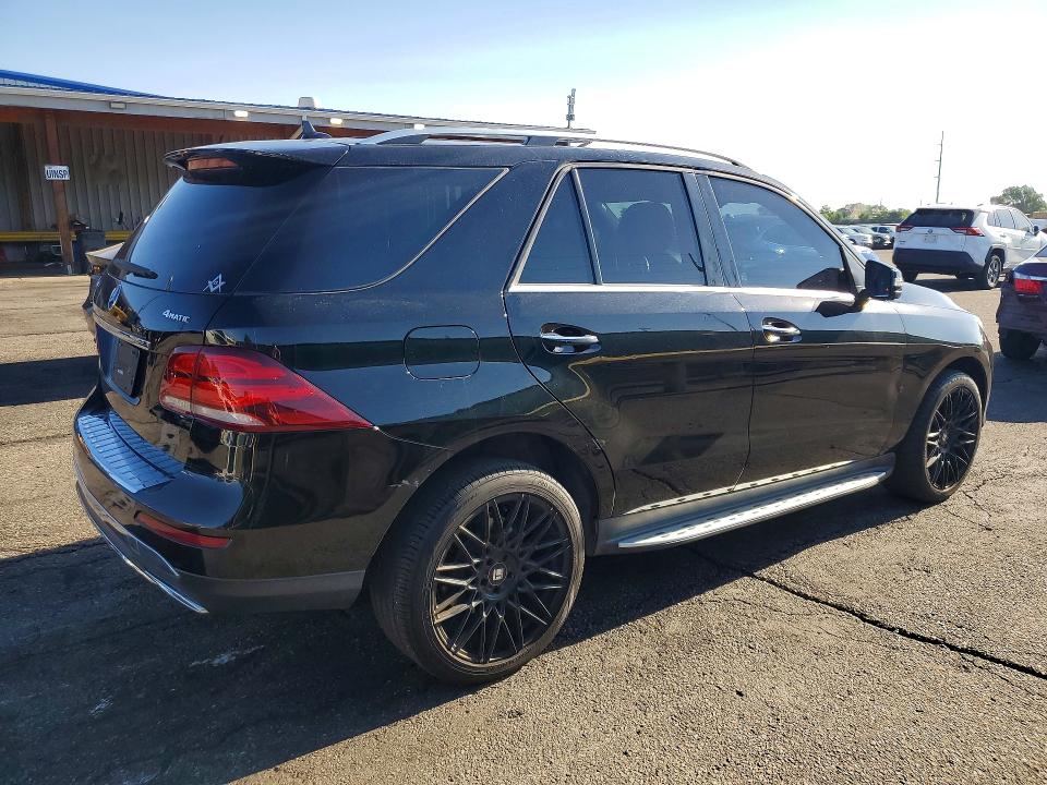 2018 Mercedes-benz Gle მანქანა იყიდება აუქციონზე, vin: 4JGDA5HB7JB075829, აუქციონის ნომერი: 65295626