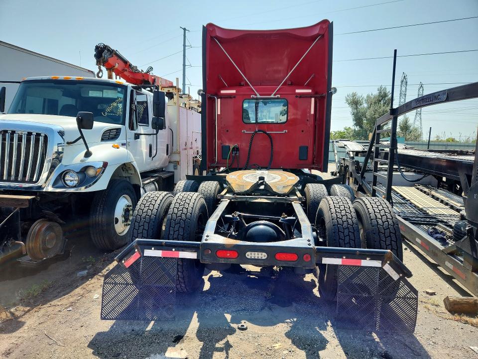 65819696 :رقم المزاد ، 1XPBD49X9MD756072 vin ، 2021 Peterbilt 579 مزاد بيع