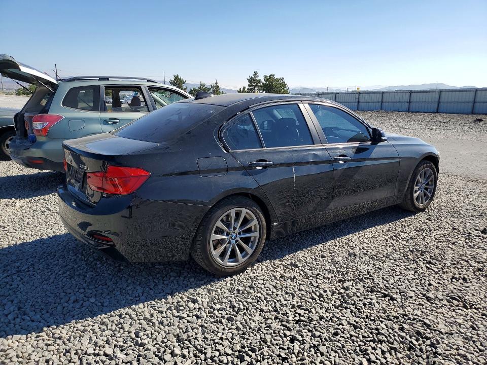 Продаж на аукціоні авто 2017 Bmw 320, vin: WBA8E1G5XHNU14314, номер лоту: 63515106