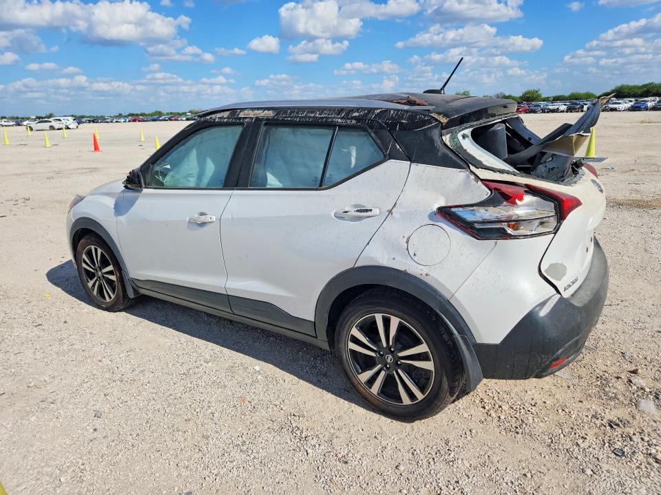 Продажа на аукционе авто 2018 Nissan Kicks, vin: 3N1CP5CU1JL516637, номер лота: 64912406
