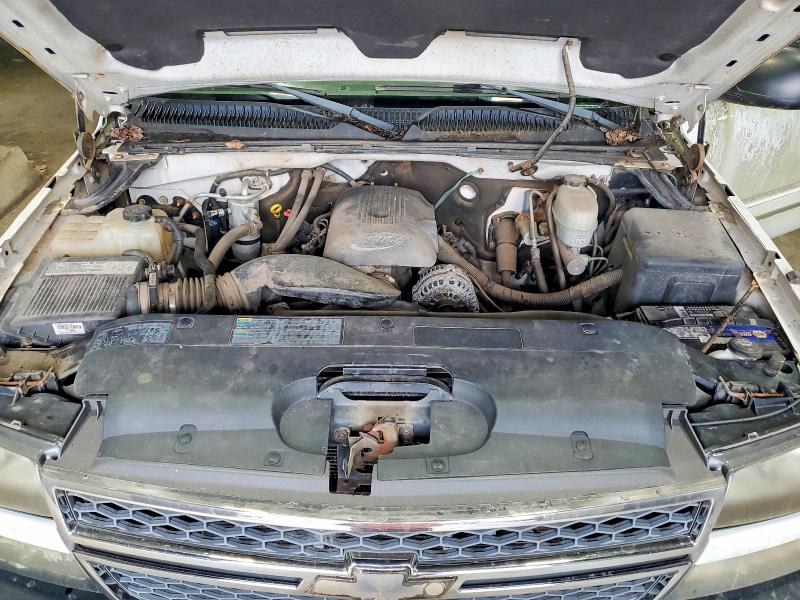 Продаж на аукціоні авто 2005 Chevrolet Silverado, vin: 1GCHK29U75E313362, номер лоту: 64742776