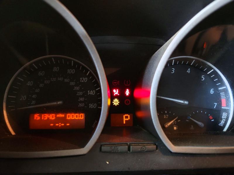 2003 Bmw Z4 მანქანა იყიდება აუქციონზე, vin: 4USBT53403LU01105, აუქციონის ნომერი: 64108216