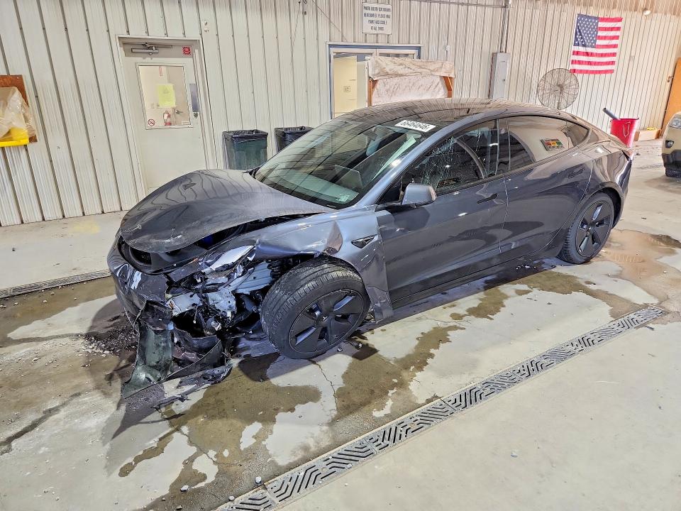 2023 Tesla Model 3 მანქანა იყიდება აუქციონზე, vin: 5YJ3E1EA2PF400823, აუქციონის ნომერი: 66464646