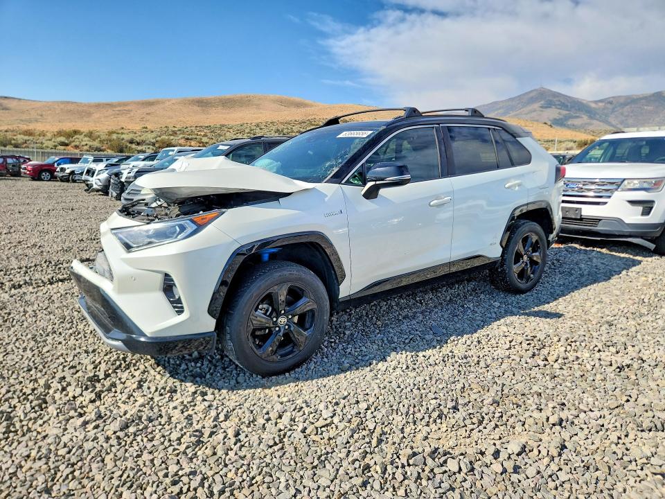 Продажа на аукционе авто 2021 Toyota Rav4, vin: 2T3E6RFV1MW017483, номер лота: 63665656