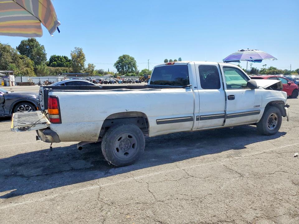 Продажа на аукционе авто 2000 Chevrolet Silverado, vin: 1GCGC29U7YE292638, номер лота: 63671736