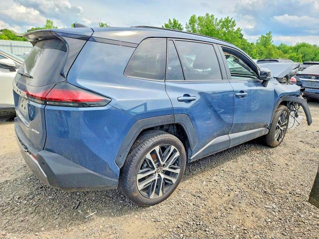Продажа на аукционе авто 2026 Toyota Rav4, vin: JTM6CRAV6TD302535, номер лота: 66246136