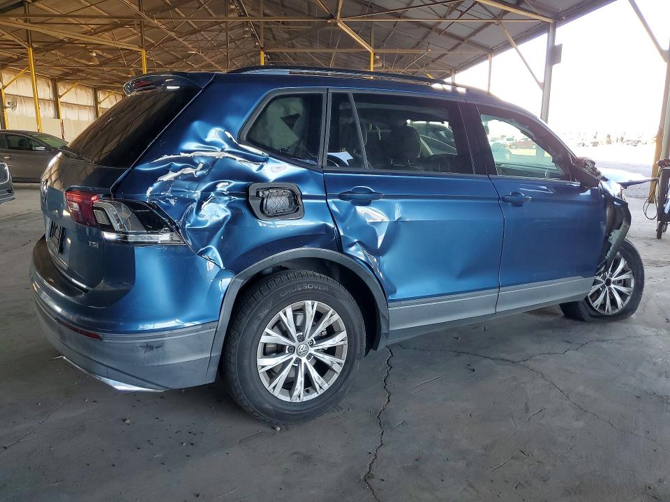 Продаж на аукціоні авто 2018 Volkswagen Tiguan, vin: 3VV1B7AX3JM033576, номер лоту: 66113926
