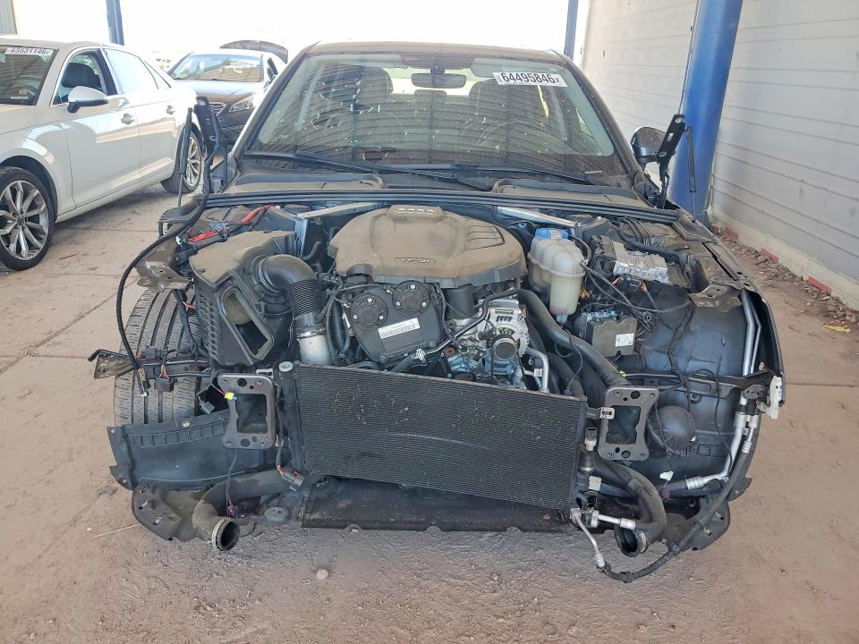 Продажа на аукционе авто 2018 Audi A4, vin: WAUBNAF43JA100788, номер лота: 64495846