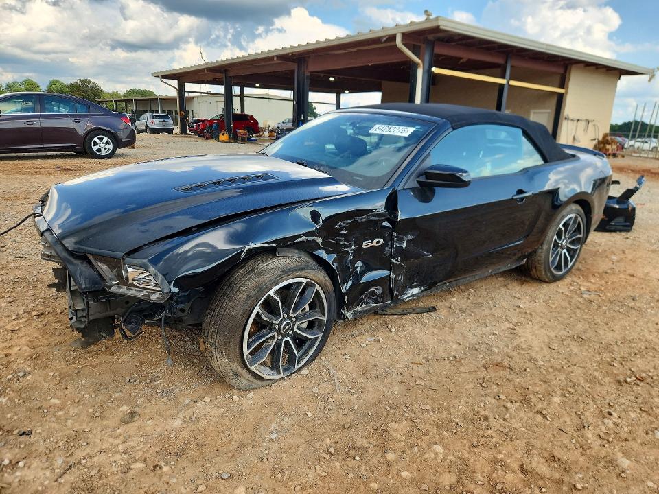 2014 Ford Mustang მანქანა იყიდება აუქციონზე, vin: 1ZVBP8FF8E5332919, აუქციონის ნომერი: 64252276