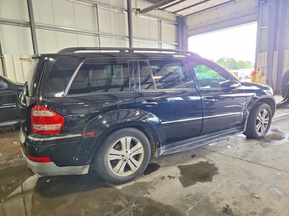 65483646 :رقم المزاد ، 4JGBF71E07A199920 vin ، 2007 Mercedes-benz Gl مزاد بيع